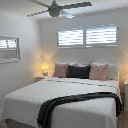 Rainbow Beach Dream Newly Renovated Stylish One Bedroom Apartment Екстериор снимка